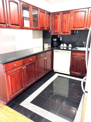2 BR for rent — 114-67 Taipei Ct Floor 2, College Pt 3