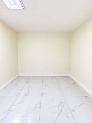 2 BR for rent — 2409 Buck St #0, Bronx 4