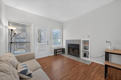 2 BR for rent — 806 W 24th St APT 217, Austin 7