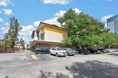 2 BR for rent — 806 W 24th St APT 217, Austin 2