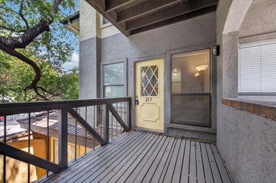 2 BR for rent — 806 W 24th St APT 217, Austin 3