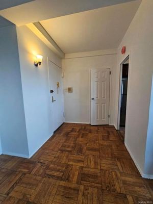 1 BR for rent — 1507 Metropolitan Ave, Bronx 5