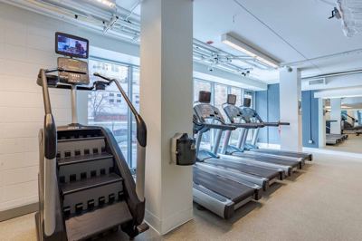 Studio for rent — 8 W Chestnut St, Chicago 8