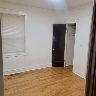 3 BR for rent — 1110 N Massasoit Ave Floor 1, Chicago 7