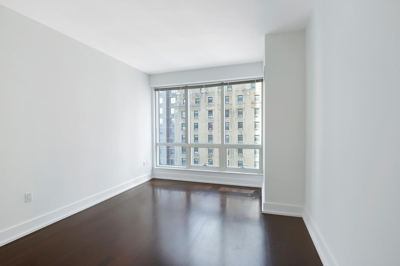 1 BR for rent — 350 W 42nd St, New York 3