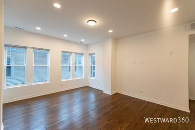 2 BR for rent — 1339 W Early Ave APT 3R, Chicago 4
