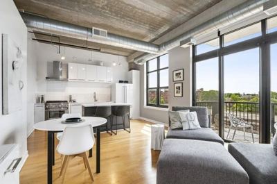 1 BR for rent — 833 W 15th Pl, Chicago 7