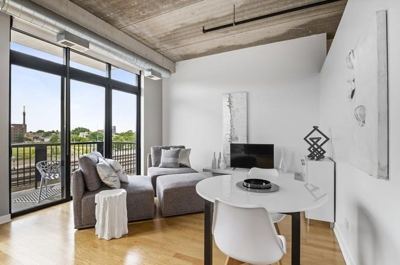 1 BR for rent — 833 W 15th Pl, Chicago 4