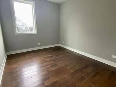 2 BR for rent — 2219 N Clybourn Ave, Chicago 7