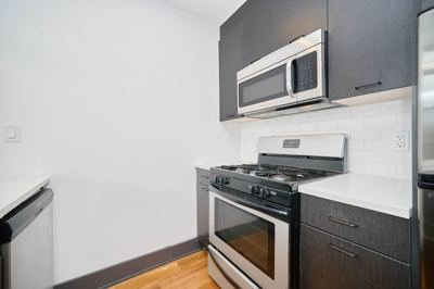 Studio for rent — 340 E 117th St, New York 5