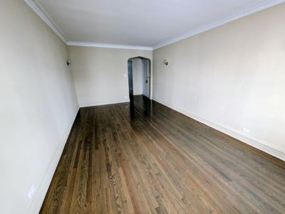 2 BR for rent — 6703 N Greenview Ave, Chicago 7