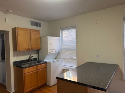 2 BR for rent — 2612 W Huron St, Chicago 7