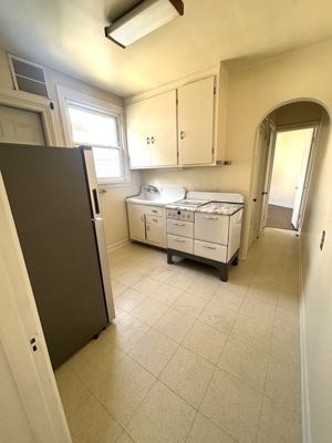 1 BR for rent — 1762 W Morse Ave, Chicago 6