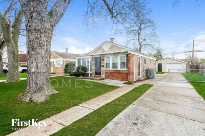 3 BR for rent — 4600 W 79th Pl, Chicago 2