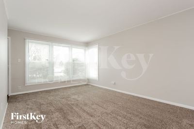 3 BR for rent — 4600 W 79th Pl, Chicago 3