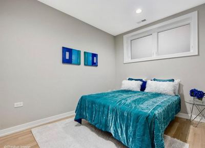 3 BR for rent — 1453 W Grand Ave #1S, Chicago 8