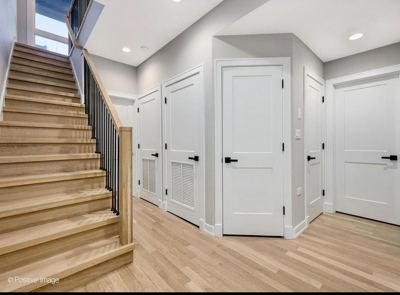 3 BR for rent — 1453 W Grand Ave #1S, Chicago 5