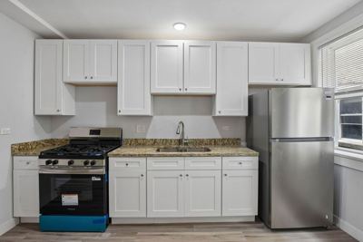 1 BR for rent — 5235 W Lake St #352-2, Chicago 4