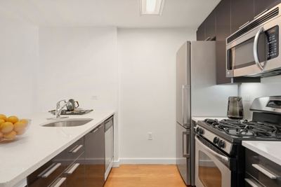 Studio for rent — 4118 Crescent St, Long Island City 3