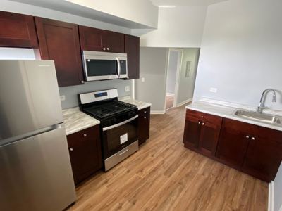 2 BR for rent — 4359 W West End Ave, Chicago 3