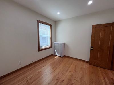 3 BR for rent — 5319 W Montrose Ave #2, Chicago 7