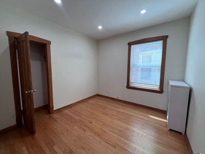 3 BR for rent — 5319 W Montrose Ave #2, Chicago 8