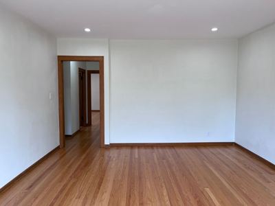 3 BR for rent — 5319 W Montrose Ave #2, Chicago 2