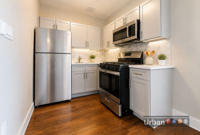 2 BR for rent — 381 De Witt Ave, Brooklyn 2