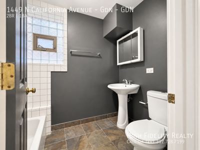 2 BR for rent — 1449 N California Ave, Chicago 7