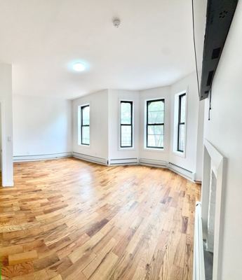 3 BR for rent — 762 Beck St, Bronx 5