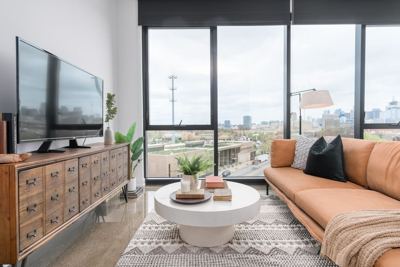 Studio for rent — 1461 S Blue Island Ave, Chicago 7