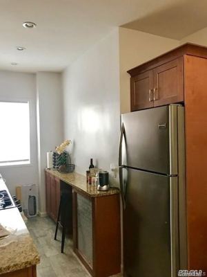 1 BR for rent — 1272 72nd St APT 2R, Brooklyn 2