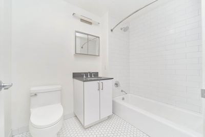 Studio for rent — 2211 3rd Ave #6P, New York 3