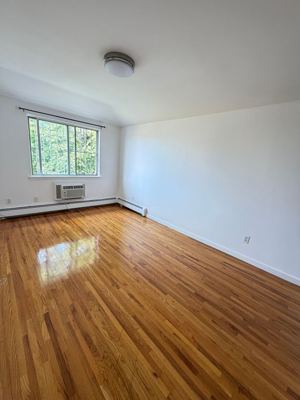 3 BR for rent — 15009 35th Ave Floor 2, Flushing 8