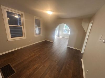 2 BR for rent — 644 W 49th St #1F, Chicago 2