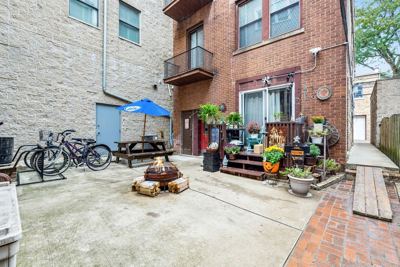 2 BR for rent — 1128 W Diversey Pkwy APT 3R, Chicago 4