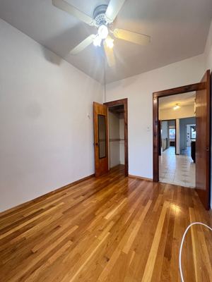 3 BR for rent — 6938 78th St Floor 2, Middle Village 4