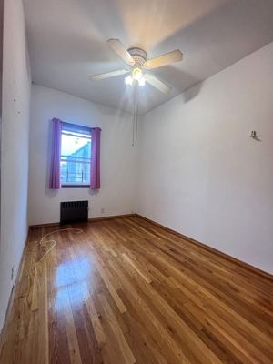 3 BR for rent — 6938 78th St Floor 2, Middle Village 3
