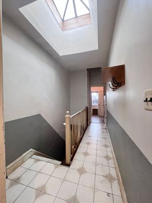 3 BR for rent — 6938 78th St Floor 2, Middle Village 1