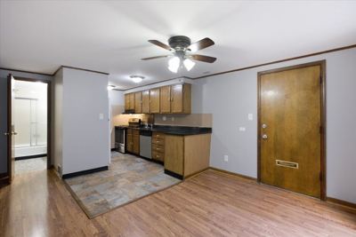 2 BR for rent — 1128 W Diversey Pkwy APT 1R, Chicago 5