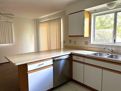 2 BR for rent — 1530 Siller Ter, Ann Arbor 5