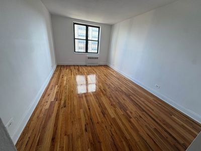 1 BR for rent — 66-25 103rd St, Forest Hills 4