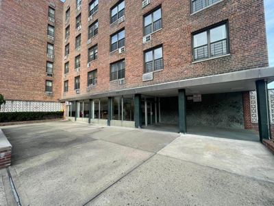 1 BR for rent — 66-25 103rd St, Forest Hills 6