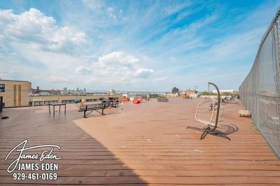 Studio for rent — 248 McKibbin St, Brooklyn 8