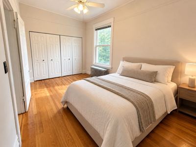 2 BR for rent — 1615 W Belle Plaine Ave #2, Chicago 3