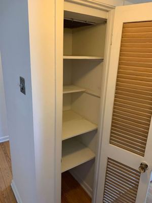 1 BR for rent — 6440-6442 N Richmond St, Chicago 6