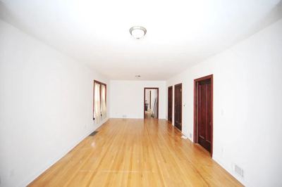 2 BR for rent — 2254 W Logan Blvd #2, Chicago 4