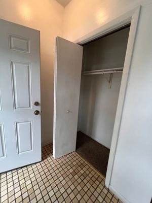 1 BR for rent — 3041 S Lowe Ave APT 1F, Chicago 2