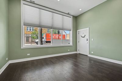 2 BR for rent — 3101 N California Ave #1, Chicago 8