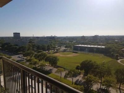 Studio for rent — 3001 S Michigan Ave Unit 1306, Chicago 2